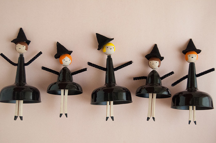 Halloween Clothespin Dolls