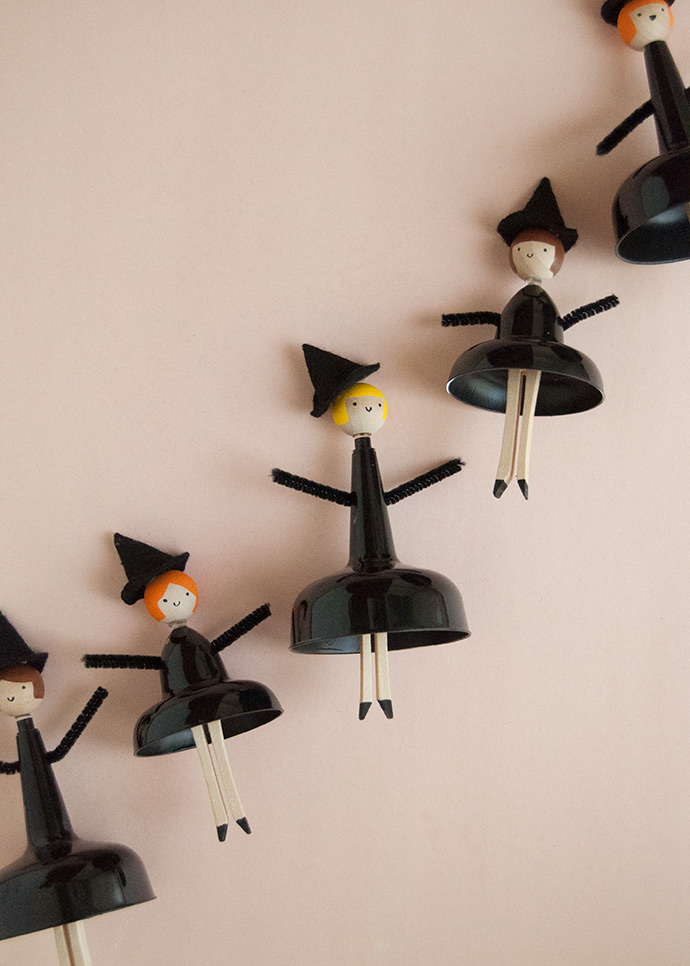 Halloween Clothespin Dolls