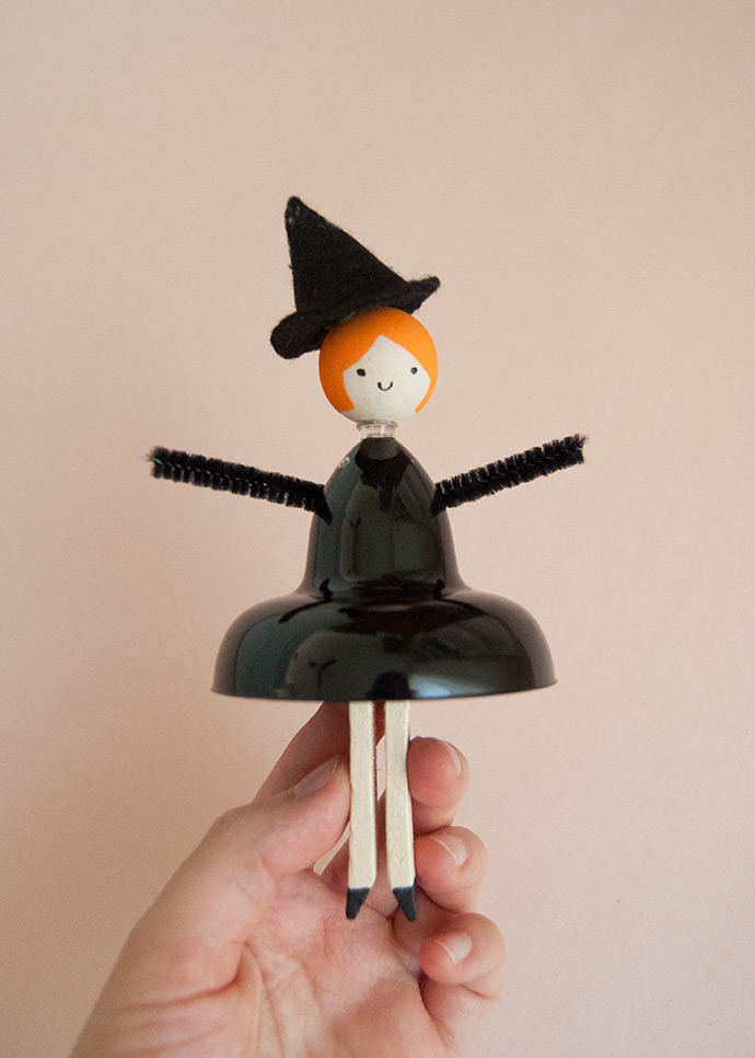 Halloween Clothespin Dolls